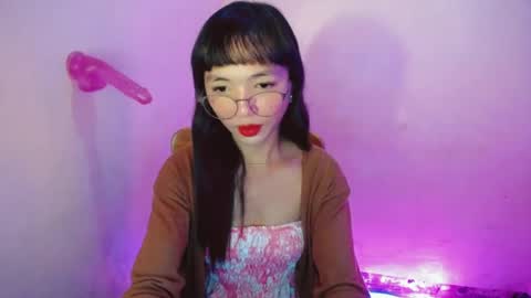 Snapshot of nina_mochikiss21 chatting on June 14, 2026, 5:09 am Nina online show from June 14, 2026, 5:09 am