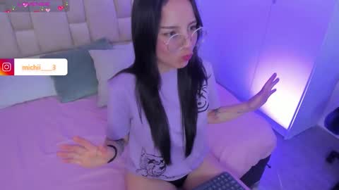 Nina myers online show from March 19, 2026, 12:25 am