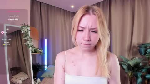 Snapshot of nina_original chatting on June 1, 2026, 2:57 am Nina online show from June 1, 2026, 2:57 am