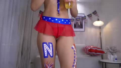 Snapshot of nina_ponse chatting on July 4, 2026, 8:37 pm Natalia FOLLOW ME ---- nathy po online show from July 4, 2026, 8:37 pm