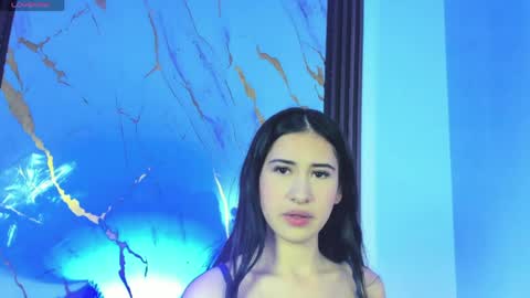 Nina online show from April 27, 2026, 8:51 pm