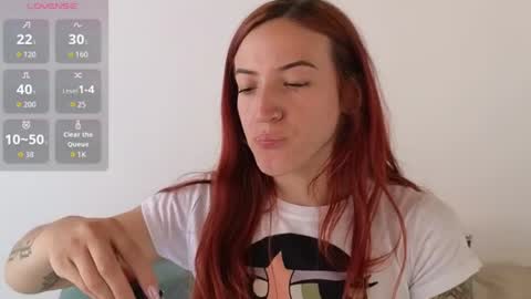 Snapshot of ninaa_fox chatting on July 14, 2026, 5:18 pm Ninaa fox online show from July 14, 2026, 5:18 pm