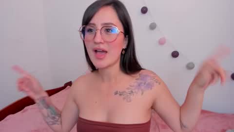 Snapshot of ninabryon1 chatting on November 27, 2025, 1:13 pm Nina online show from November 27, 2025, 1:13 pm