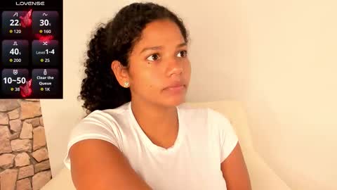 Snapshot of ninacollinss1 chatting on October 31, 2025, 5:47 pm ninabigboobs online show from October 31, 2025, 5:47 pm