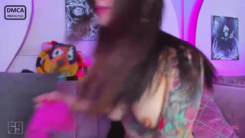 Snapshot of ninadanger chatting on January 9, 2025, 2:51 pm Heyyy guys Im Ninas crazy online show from January 9, 2025, 2:51 pm