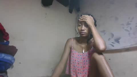 ninaeaa online show from December 2, 2025, 3:45 am