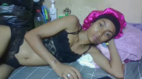 ninaeaa online show from April 30, 2026, 10:47 pm