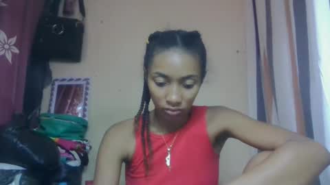 Snapshot of ninaeaa chatting on May 3, 2026, 12:22 pm ninaeaa online show from May 3, 2026, 12:22 pm
