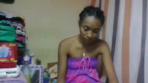 Snapshot of ninaeaa chatting on May 9, 2026, 12:32 pm ninaeaa online show from May 9, 2026, 12:32 pm