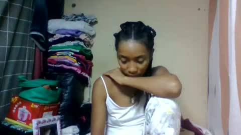 Snapshot of ninaeaa chatting on May 30, 2026, 6:49 pm ninaeaa online show from May 30, 2026, 6:49 pm