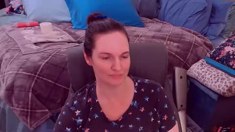 Nina Jaymes online show from November 27, 2025, 2:57 am