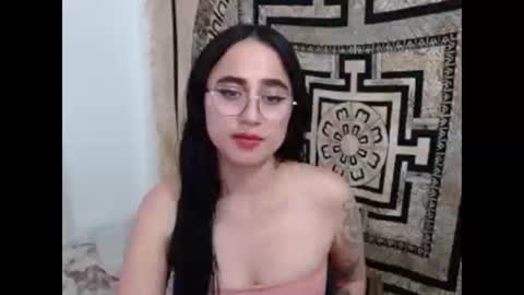 N I N A online show from December 23, 2024, 10:12 pm