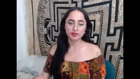 N I N A online show from January 15, 2025, 10:57 pm