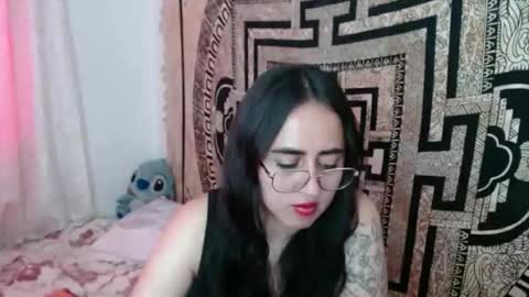 N I N A online show from October 1, 2025, 2:56 pm