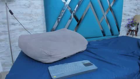 Nina Medux online show from February 8, 2025, 9:56 am