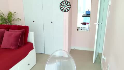 Snapshot of ninaoneil chatting on December 7, 2024, 10:06 pm NinaOneil online show from December 7, 2024, 10:06 pm