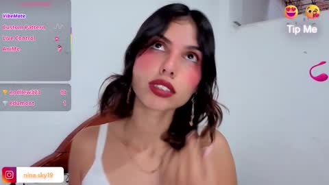 ninasky19 online show from January 5, 2026, 9:18 pm