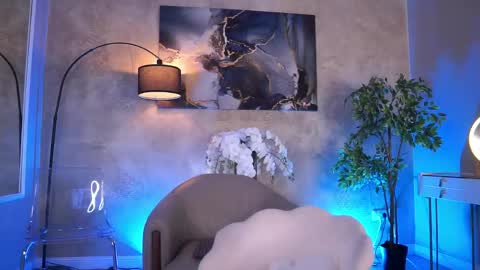 Snapshot of ninasolenne chatting on May 22, 2026, 9:37 am Ninna online show from May 22, 2026, 9:37 am
