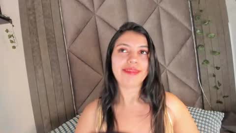 Snapshot of ninaspicy__ chatting on June 10, 2026, 11:42 am Nina 3 online show from June 10, 2026, 11:42 am