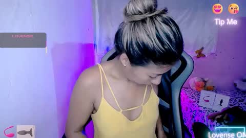 Snapshot of ninatinydoll1 chatting on October 6, 2025, 10:56 am ninatinydoll1 online show from October 6, 2025, 10:56 am