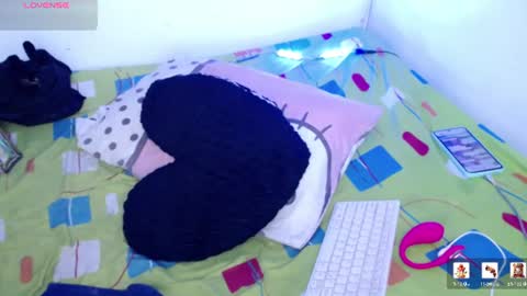 Snapshot of ninatinydoll1 chatting on June 17, 2026, 12:40 pm ninatinydoll1 online show from June 17, 2026, 12:40 pm