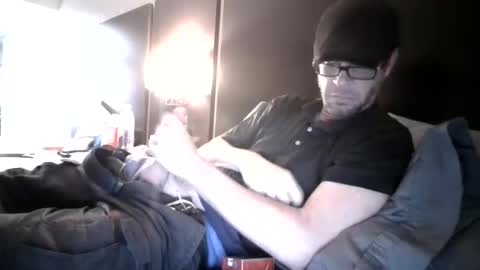 nineinchbronco online show from October 4, 2025, 6:06 pm