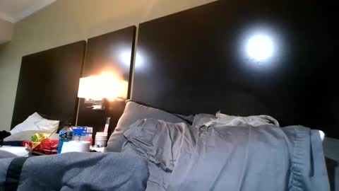 nineinchbronco online show from October 17, 2025, 5:26 pm