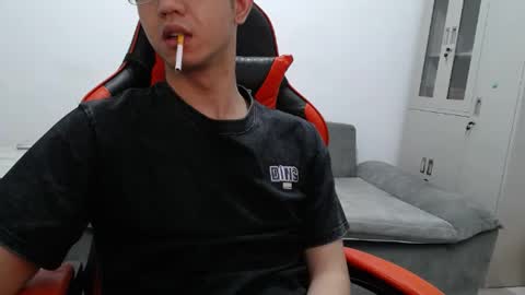 ningmeng1119 online show from July 18, 2026, 7:39 pm