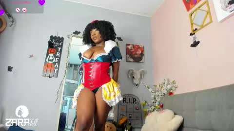 Snapshot of nini_martinii chatting on November 2, 2025, 3:03 pm NINI online show from November 2, 2025, 3:03 pm