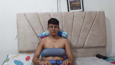 Snapshot of nini_smith chatting on April 25, 2026, 5:10 am nini_smith online show from April 25, 2026, 5:10 am