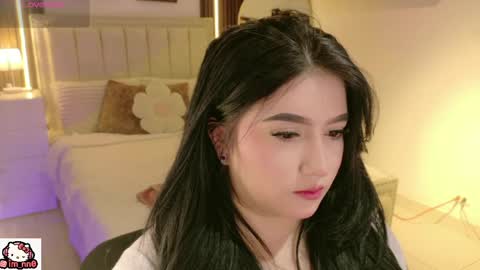 Snapshot of ninna_sweet_ chatting on June 5, 2026, 1:17 pm Nina online show from June 5, 2026, 1:17 pm
