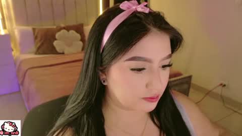 Snapshot of ninna_sweet_ chatting on June 9, 2026, 1:12 pm Nina online show from June 9, 2026, 1:12 pm