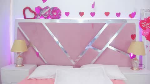 Snapshot of ninnavous chatting on February 25, 2025, 5:47 pm Ninna online show from February 25, 2025, 5:47 pm