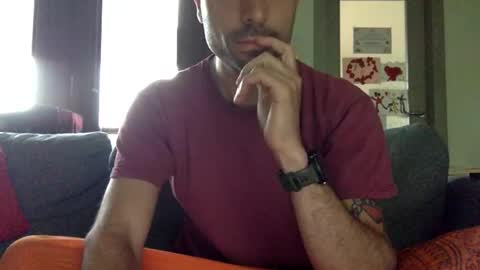 ninni29111 online show from May 5, 2026, 9:17 am