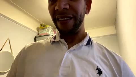 Snapshot of ninolindo919 chatting on September 19, 2025, 3:45 pm ninolindo919 online show from September 19, 2025, 3:45 pm