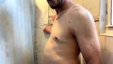 ninolindo919 online show from March 5, 2026, 8:05 pm