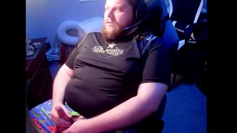 HungStepSon online show from July 3, 2026, 2:01 pm
