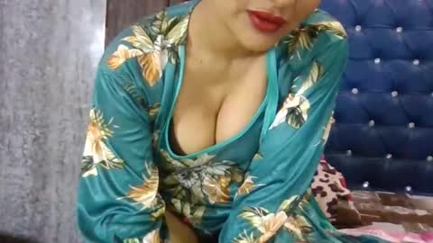 Snapshot of nisha_baby chatting on March 6, 2026, 5:04 am Nishu online show from March 6, 2026, 5:04 am