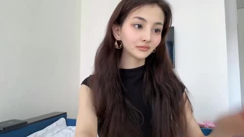 Niu online show from March 9, 2025, 8:40 am