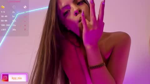 Snapshot of nix_kyy chatting on September 25, 2025, 4:49 am Nicki online show from September 25, 2025, 4:49 am