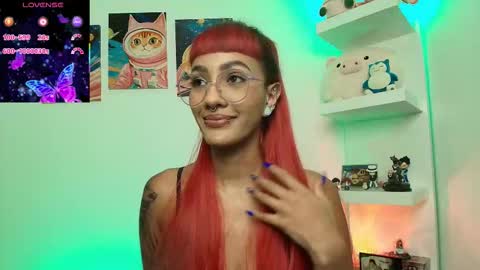 Snapshot of nix_taylor chatting on November 27, 2025, 10:12 pm Nix online show from November 27, 2025, 10:12 pm