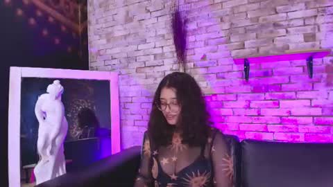 Snapshot of nixie_sky chatting on July 14, 2026, 4:06 am Sky online show from July 14, 2026, 4:06 am