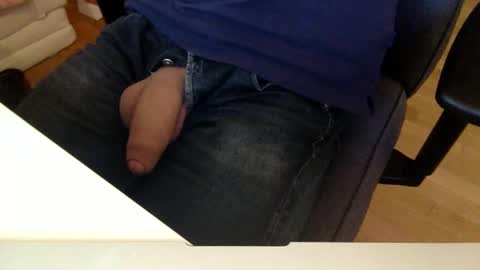 Snapshot of nixomuc chatting on October 14, 2025, 9:32 am nixomuc online show from October 14, 2025, 9:32 am