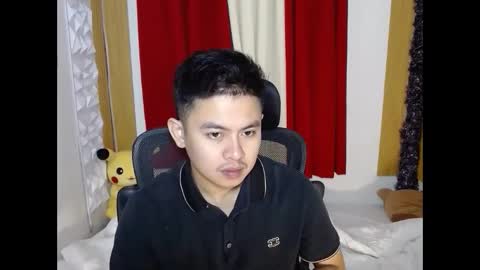 njay_16 online show from February 15, 2026, 6:37 pm