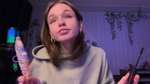 Snapshot of nloraaa chatting on December 13, 2024, 1:15 am Tears Lora online show from December 13, 2024, 1:15 am