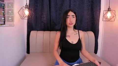 NATHALIA MORENO online show from April 29, 2026, 12:31 pm