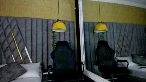 Snapshot of noaahtylor chatting on May 29, 2026, 4:32 am Noah online show from May 29, 2026, 4:32 am
