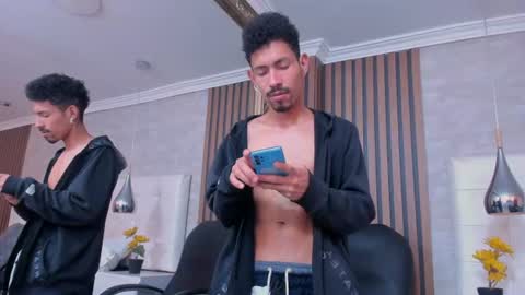 Snapshot of noaahtylor chatting on June 11, 2026, 5:05 am Noah online show from June 11, 2026, 5:05 am