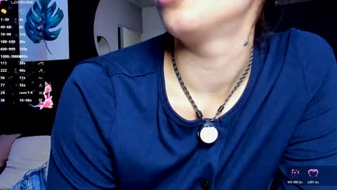 Snapshot of noah25_ chatting on May 20, 2026, 3:24 am Noah online show from May 20, 2026, 3:24 am