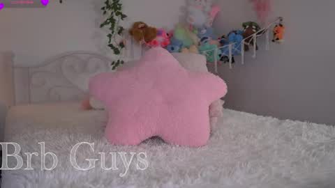 noah__23 online show from May 24, 2026, 10:37 pm